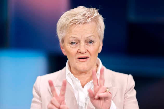 Politikerin Renate Künast (Grüne) in der ARD-Talkshow hart aber fair in den WDR-Studios Köln. Köln, 24.11.2025 NRW Deutschland Copyright: xChristophxHardtx