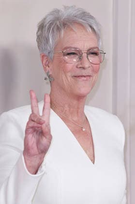 Jamie Lee Curtis beim UK Special Screening des Kinofilms Ella McCay im Picturehouse Central. London, 24.11.2025