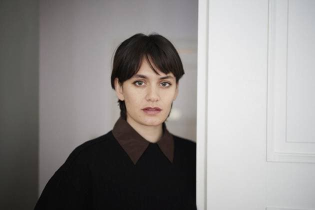 Schauspielerin Ella Rumpf ** NUR FÜR REDAKTIONELLE ZWECKE ** EDITORIAL USE ONLY **<p>Die Schauspielerin Ella Rumpf im Rahmen eines Pressetermins anlässlich ihres neuen Films 15 Liebesbeweise. Deutschland Berlin Berlin Copyright: JörgxCarstensen