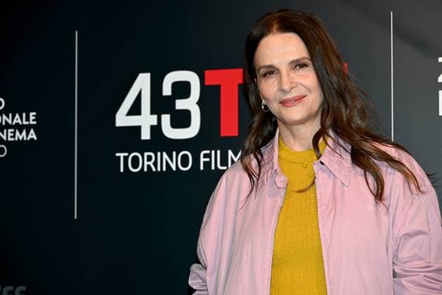 Torino Film Festival - Juliette Binoche - Turin Juliette Binoche attending a photocall for the 43rd Torino Film Festival Day 4 on November 25, 2025 in Turin, Italy. Photo by Maurizio D Avanzo IPA ABACAPRESS.COM Turin Italy  Copyright: xD AvanzoxMaurizio IPA ABACAx