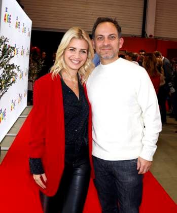 Susan Sideropoulos und ihr Ehemann Jakob Shtizberg bei der Feier 30 Jahre Die Arche in Berlin.