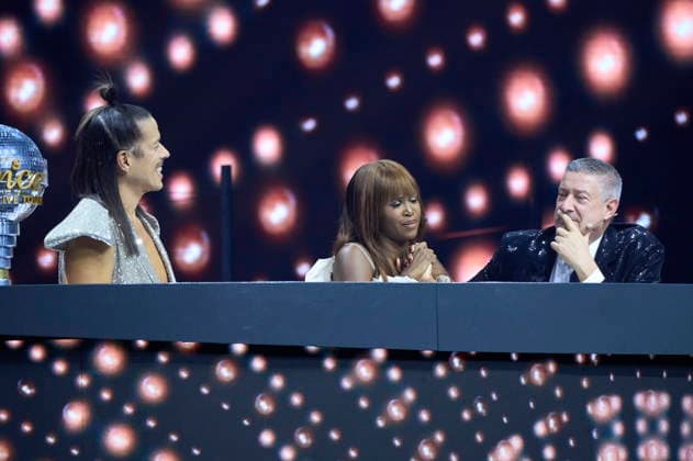 Jorge Gonzalez, Motsi Mabuse und Joachim Llambi bei Let s Dance - Die Live-Tour 2025 in der ZAG Arena. Hannover, 25.11.2025