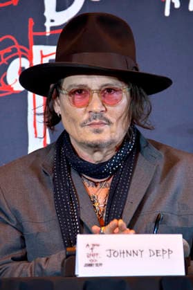 Johnny Depp bei einer Pressekonferenz zu seiner Ausstellung A Bunch of Stuff -Tokyo im NEWoMan Takanawa. Tokio, 27.11.2025