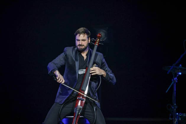 HAUSER ˜Rebel Is Back Tour™ The O2 Arena , London, United Kingdom Thursday 27 November 2025. HAUSER Performing on his ˜Rebel Is Back Tour™ to The O2 Arena , London, United Kingdom Thursday 27 November 2025., Credit:Ray Hill Avalon  Copyright: xRayxHillx xAvalonx 1055054744