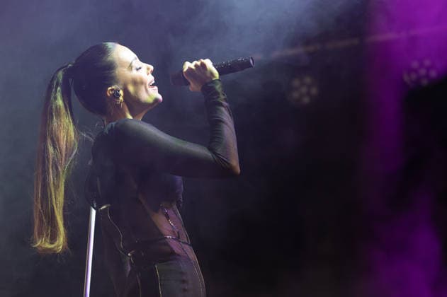 Lorena Gomez performs live in Madrid - 28 Nov 2025 Singer Lorena Gomez performs during the live presentation of her EP ERA at the Galileo Hall in Madrid. Madrid Spain Copyright: xAtilanoxGarciax xSOPAxImagesx photo01721
