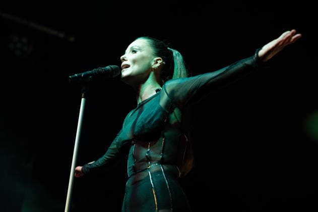 Lorena Gomez performs live in Madrid - 28 Nov 2025 Singer Lorena Gomez performs during the live presentation of her EP ERA at the Galileo Hall in Madrid. Madrid Spain Copyright: xAtilanoxGarciax xSOPAxImagesx photo01724