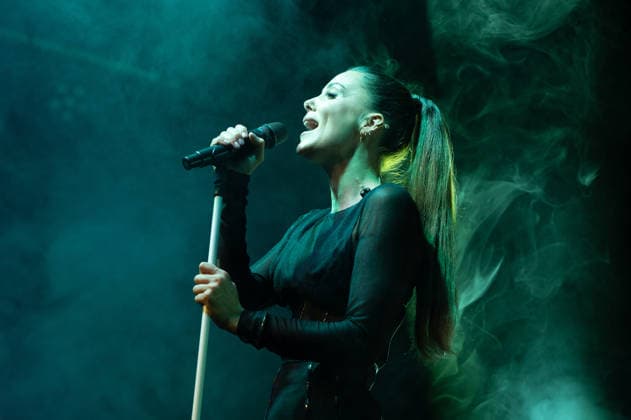 Lorena Gomez performs live in Madrid - 28 Nov 2025 Singer Lorena Gomez performs during the live presentation of her EP ERA at the Galileo Hall in Madrid. Madrid Spain Copyright: xAtilanoxGarciax xSOPAxImagesx photo01727