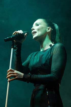 Lorena Gomez performs live in Madrid - 28 Nov 2025 Singer Lorena Gomez performs during the live presentation of her EP ERA at the Galileo Hall in Madrid. Madrid Spain Copyright: xAtilanoxGarciax xSOPAxImagesx photo01728