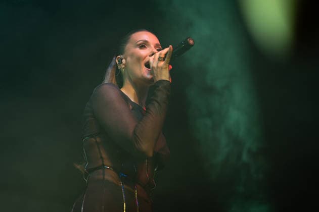 Lorena Gomez performs live in Madrid - 28 Nov 2025 Singer Lorena Gomez performs during the live presentation of her EP ERA at the Galileo Hall in Madrid. Madrid Spain Copyright: xAtilanoxGarciax xSOPAxImagesx photo01738