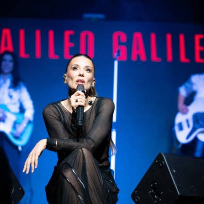 Lorena Gomez performs live in Madrid - 28 Nov 2025 Singer Lorena Gomez performs during the live presentation of her EP ERA at the Galileo Hall in Madrid. Madrid Spain Copyright: xAtilanoxGarciax xSOPAxImagesx photo01748