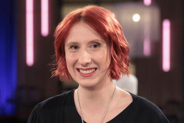 Lydia Benecke bei der Aufzeichnung der WDR-Talkshow Kölner Treff im WDR Studio BS 3. Köln, 28.11.2025