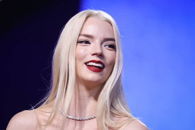 Anya Taylor Joy attends the Opening Red Carpet during the 22nd Marrakech International Film Festival on November 28, 2025 in Marrakech, Morocco Marrakech, Morocco 28 11 2025 451096 2025 11 28 MARRAKECH Morocco  Copyright: xRomualdxMeigneuxx xStarfacex STAR_451096_190
