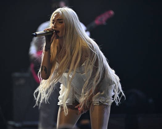 Elena Rose performs during opening night of The Alma Tour at The Fillmore on November 28, 2025 in Miami Beach Featuring: Elena Rose Where: Miami Beach, Florida, United States When: 28 Nov 2025 Credit: Robert Bell INSTARimages EDITORIAL USE ONLY. NOT FOR USE BY NEWSPAPERS BASED IN THE UK. Copyright: xx instar55300300