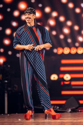Jorge Gonzalez bei Let s Dance - Die Live-Tour 2025 in der Messehalle. Erfurt, 28.11.2025