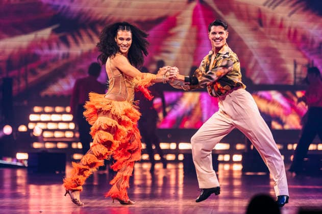 Marie Mouroum und Alexandru Ionel bei Let s Dance - Die Live-Tour 2025 in der Messehalle. Erfurt, 28.11.2025