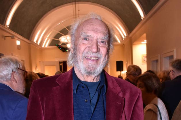 Achim Wolff bei der Der Neurosen-Kavalier Theater Premiere im Schlossparktheater am 29.11.2025 in Berlin Der Neurosen-Kavalier Theater Premiere in Berlin