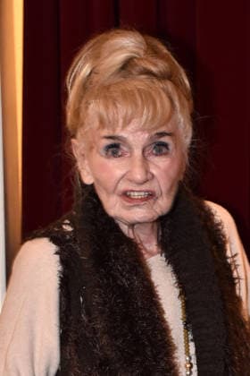 Waltraud Habicht bei der Der Neurosen-Kavalier Theater Premiere im Schlossparktheater am 29.11.2025 in Berlin Der Neurosen-Kavalier Theater Premiere in Berlin