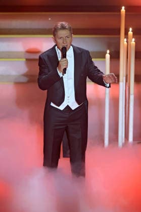 ARD: Das Adventsfest der 100.000 Lichter . Sänger Helmut Lotti während der ARD Fernsehshow Das Adventsfest der 100.000 Lichter am 29.11.2025 in Suhl. 20251129SBK0027