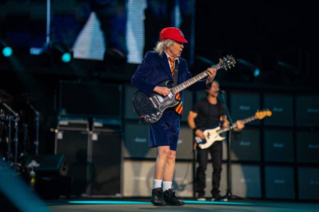 November 30, 2025, Adelaide, South Australia, Australia: AC DC Lead guitarist ANGUS YOUNG on Sunday at the BP Ultimate Adelaide Grand Final. Adelaide Australia - ZUMAf186 20251130_zsp_f186_094 Copyright: xJamesxForresterx