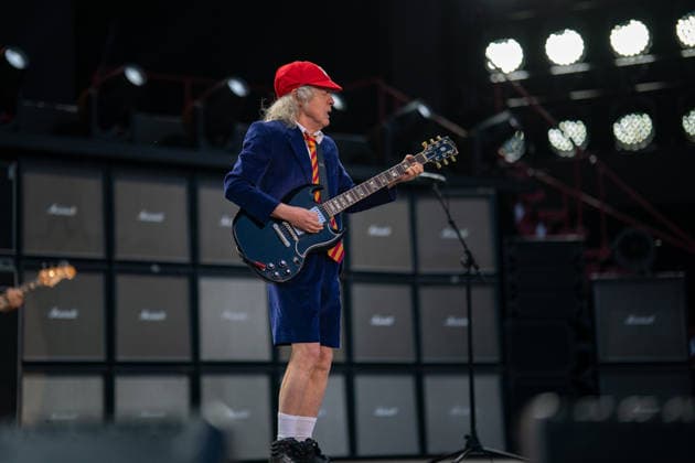 November 30, 2025, Adelaide, South Australia, Australia: AC DC Lead guitarist ANGUS YOUNG on Sunday at the BP Ultimate Adelaide Grand Final. Adelaide Australia - ZUMAf186 20251130_zsp_f186_095 Copyright: xJamesxForresterx