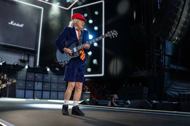 November 30, 2025, Adelaide, South Australia, Australia: AC DC Lead guitarist ANGUS YOUNG on Sunday at the BP Ultimate Adelaide Grand Final. Adelaide Australia - ZUMAf186 20251130_zsp_f186_098 Copyright: xJamesxForresterx
