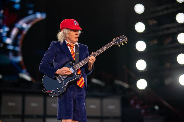 November 30, 2025, Adelaide, South Australia, Australia: AC DC Lead guitarist ANGUS YOUNG on Sunday at the BP Ultimate Adelaide Grand Final. Adelaide Australia - ZUMAf186 20251130_zsp_f186_103 Copyright: xJamesxForresterx