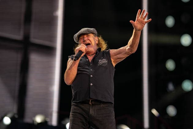November 30, 2025, Adelaide, South Australia, Australia: AC DC Lead Singer BRIAN JOHNSON on Sunday at the BP Ultimate Adelaide Grand Final. Adelaide Australia - ZUMAf186 20251130_zsp_f186_111 Copyright: xJamesxForresterx