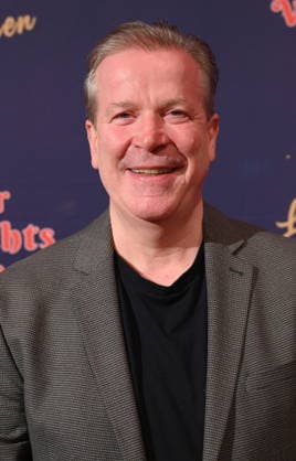 Bestattungsunternehmer und Präsident des Festkomitee Kölner Karneval Christoph Kuckelkorn kommt zur Premiere des 10. Kölner WeihnachtsCircus