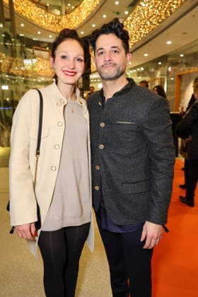 DÜWELL Public Opening Event - Beauty Doc Dr. Amir Roushan mit seiner Frau Düsseldorf DÜWELL NRW Deutschland