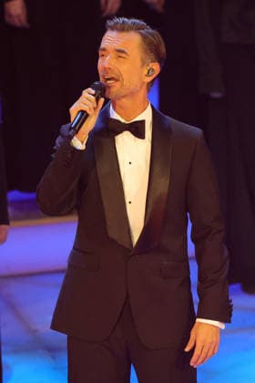 Das Adventsfest der 100.000 Lichter 2025 Moderator Florian Silbereisen. Das Adventsfest der 100.000 Lichter 2025. ARD ORF-Show vom 29.11.2025 im Congress Center Suhl. Thüringen, Deutschland.