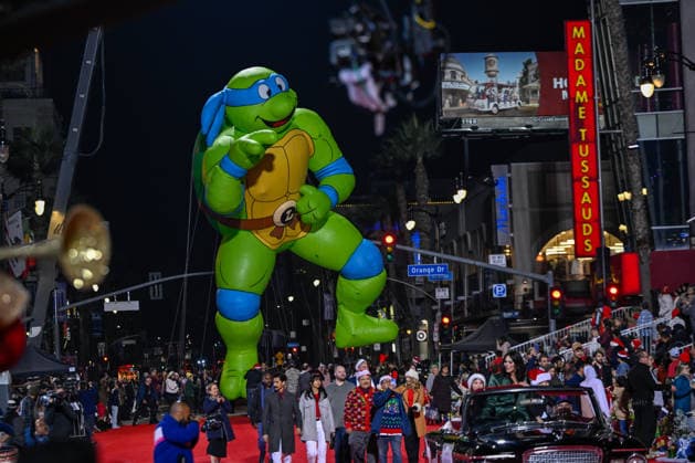 93rd Hollywood Christmas Parade in California HOLLYWOOD, CALIFORNIA - NOV 30: 93rd annual Hollywood Christmas Parade is held in Hollywood of Los Angeles, California, United States on November 30, 2025. Tayfun Coskun Anadolu California United States. Editorial use only. Please get in touch for any other usage.  Copyright: x2025xAnadoluxTayfunxCoskunx