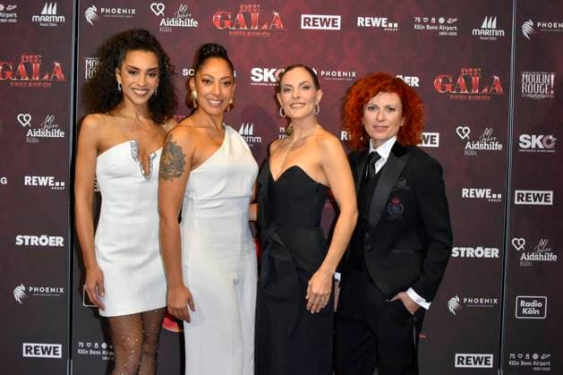 ABBkoeln: No Angels, Nadja Benaissa, Lucy Diakovska, Sandy Mölling Moelling Jessica Wahls zu Gast auf dem roten Teppich bei der Charity Aids Gala im Musical Dome Koeln am 01.12.2025 NRW Deutschland