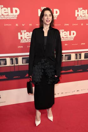 Der Held vom Bahnhof Friedrichstrasse Premiere in Berlin Christiane Paul bei der öDer Held vom Bahnhof Friedrichstrasse Kino Premiere am 2.12.2025 im Delphi Filmpalast in Berlin Der Held vom Bahnhof Friedrichstrasse Filmpremiere in Berlin