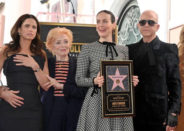 Actress Sarah Paulson (3rd-R) is joined by Amanda Peet, Holland Taylor and Ryan Murphy (L-R) during an unveiling ceremony honoring her with the 2,829th star on the Hollywood Walk of Fame in Los Angeles on Tuesday, December 2, 2025.  LAP2025120221 JIMxRUYMEN