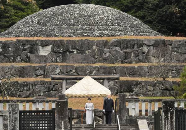 Japanese Princess Aiko visits imperial graveyard Japanese Princess Aiko visits the mausoleum of Emperor Showa, her great-grandfather, at the Musashi imperial graveyard in Hachioji, western Tokyo, on Dec. 3, 2025, following her first official overseas trip to Laos the previous month. (Pool photo)  A14AA0005083923P