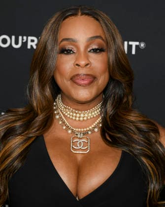 December 2, 2025, Los Angeles, California, USA: Emmy Award-winning actress, producer, and director NIECY NASH BETTS attends the 20th anniversary of L Oro al Paris Women of Worth: RED CARPET. Los Angeles USA - ZUMAb173 20251202_aap_b173_027 Copyright: xBillyxBennightx