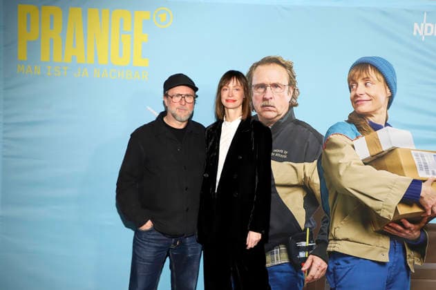 Bjarne Mädel und Katharina Marie Schubert bei der Preview der NDR Komödie Prange - Man ist ja Nachbar im UCI Mundsburg, Hamburg, 03.12.2025