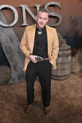Jonathan Eliot Koensgen bei der Premiere der Netflix-Serie The Abandons im Netflix Tudum Theater. Los Angeles, 03.12.2025