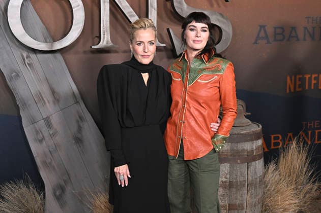 Gillian Anderson und Lena Headey bei der Premiere der Netflix-Serie The Abandons im Netflix Tudum Theater. Los Angeles, 03.12.2025