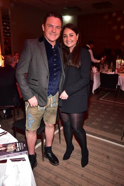 2. Kindeswohl-Berlin Charity Gala 2025 Stefan Mross mit Freundin Eva Luginger Ankunft, roter Teppich 2. Kindeswohl-Berlin Charity Gala 2025Ò im Hotel Pullman Berlin Schweizerhof in Berlin am 04.12.2025