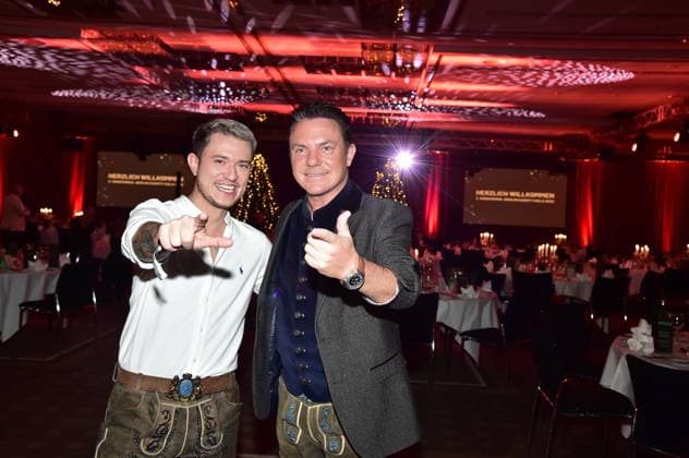 2. Kindeswohl-Berlin Charity Gala 2025 Max Weidner, Stephan Mross, Im Saal zur 2. Kindeswohl-Berlin Charity Gala 2025Ò im Hotel Pullman Berlin Schweizerhof in Berlin am 04.12.2025