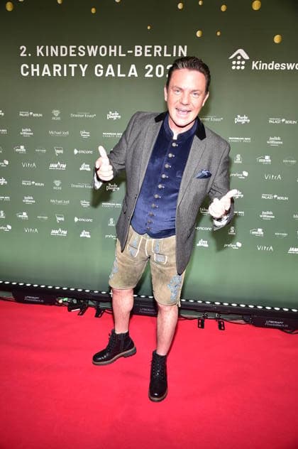 2. Kindeswohl-Berlin Charity Gala 2025 Stefan Mross, Schlagersänger Ankunft, roter Teppich 2. Kindeswohl-Berlin Charity Gala 2025Ò im Hotel Pullman Berlin Schweizerhof in Berlin am 04.12.2025