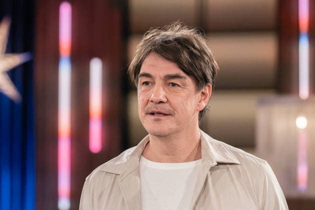 Kölner Treff am 05. Dezember 2025. Im Bild der Comedian, Stimmenimitator, Parodist, Schauspieler und Sänger Matze Knop. Susan Link und Micky Beisenherz befragten ihre Gäste auf ihre eigene Art mit spannenden Ergebnissen. Köln Nordrhein-Westfalen Deutschland