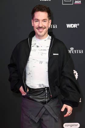 Nico Stank bei der 26. Verleihung der 1Live Krone 2025 im Lokschuppen. Bielefeld, 04.12.2025