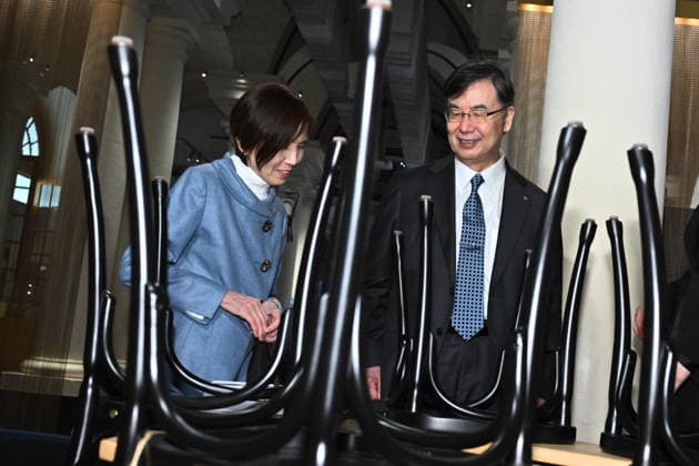 Shimon Sakaguchi, laureate in medicine, signs the Nobel chairs at the Nobel Museum in Stockholm, Sweden, December 6, 2025 STOCKHOLM SWEDEN x10090x  Copyright: xClaudioxBresciani TTx NOBEL CHAIRS ARE SIGNED BY THE PRIZE WINNERS Lg2RmcyFnaM