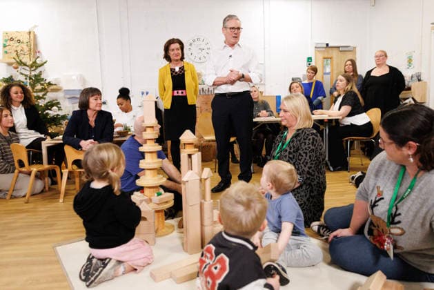 Prime Minister Keir Starmer visits Ely and Caerau children™s cen 05 12 2025. Cardiff, United Kingdom. Prime Minister Keir Starmer visits the Ely and Caerau Children™s Centre with the First Minister of Wales Eluned Morgan as the government lays out its plan to reduce child poverty., Credit:Simon Dawson Avalon United Kingdom, Wales, Cardiff  Copyright: xSimonxDawsonx xAvalonx 1057006598