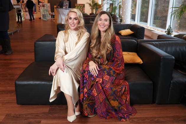 Die britische Soul-Pop Sängerin und Schauspielerin Joss Stone (bürgerlich Joscelyn Eve Stoker) nutzte einen Auftritt bei der Night of the Proms in der Barclays Arena in Hamburg, um auf Kinderdemenz aufmerksam zu machen. Sie ist Botschafterin der NCL-Stiftung. Vor der Show malte sie gemeinsam mit der Künstlerin Juliane Golbs ein Bild, das zugunsten der Stiftung versteigert werden soll. Hamburg 6.12.2025
