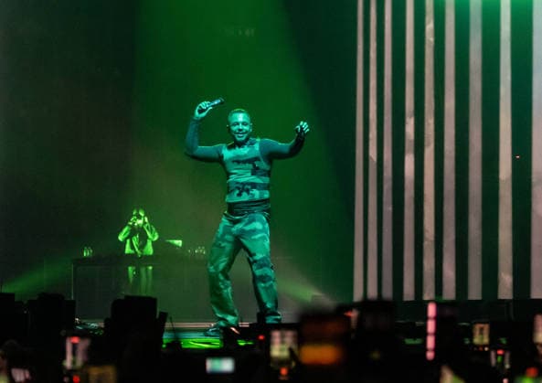 06.12.2025, xlakx, Entertainment Musik, Luciano Still Human Tour 2025 v.l. Der Rapper Luciano (buergerll. Patrick Großmann) steht bei seiner Still Human Tour 2025 auf der Buehne in der Uber Arena Berlin. Berlin