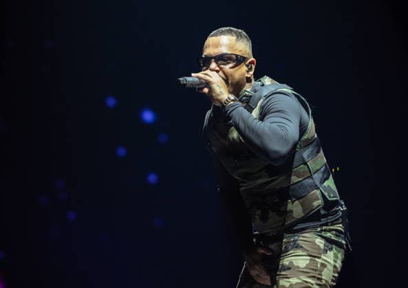 06.12.2025, xlakx, Entertainment Musik, Luciano Still Human Tour 2025 v.l. Der Rapper Luciano (buergerll. Patrick Großmann) steht bei seiner Still Human Tour 2025 auf der Buehne in der Uber Arena Berlin. Berlin