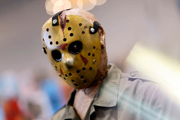 Eine Maske von Jason Voorhees aus der Filmreihe Freitag der 13. auf der German Film & Comic Con Dortmund in der Messe Dortmund. (Themenbild, Symbolbild) Dortmund, 06.12.2025 NRW Deutschland Copyright: xChristophxHardtx
